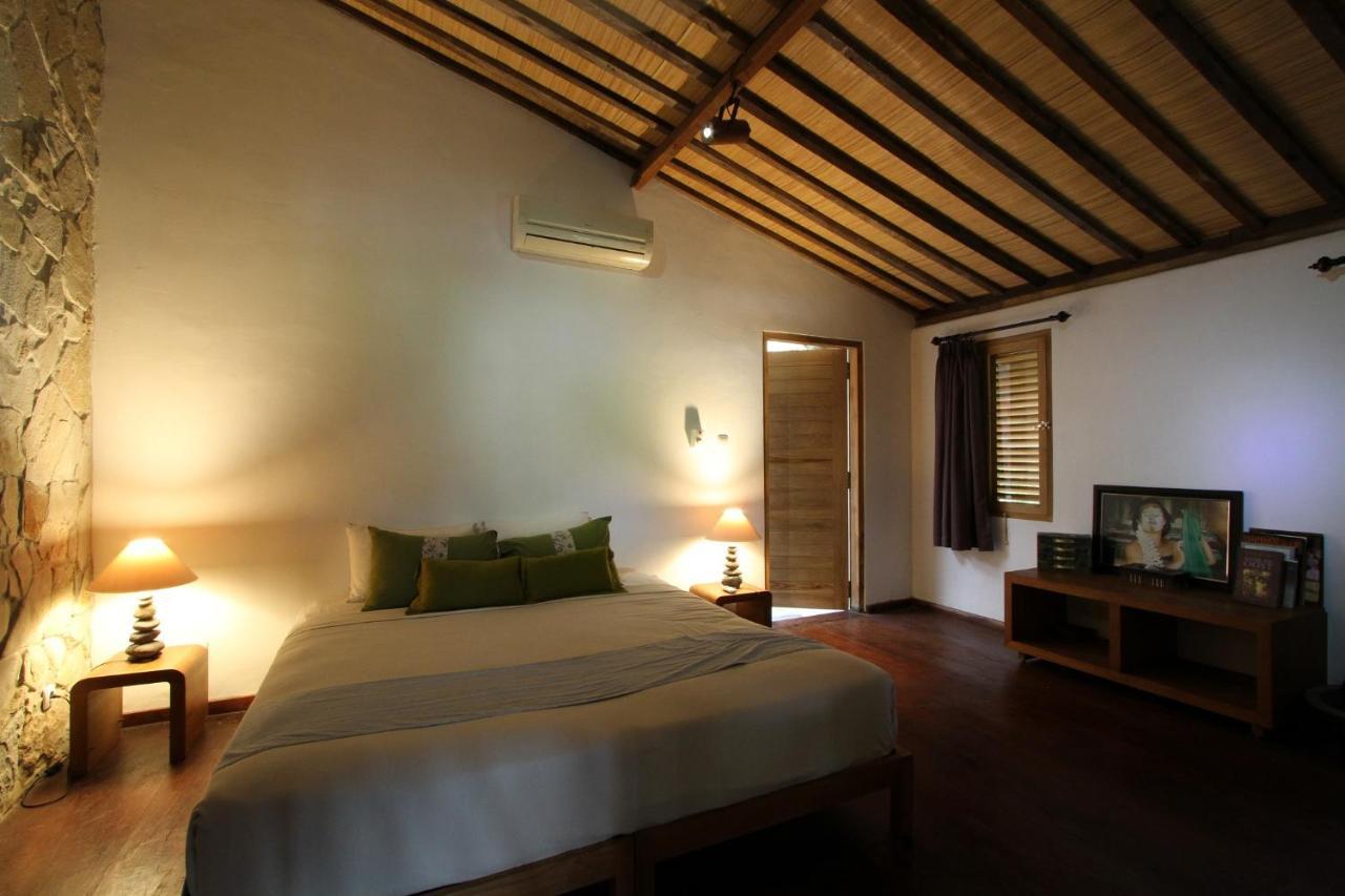 Villa Blue Steps Yogyakarta Exterior photo