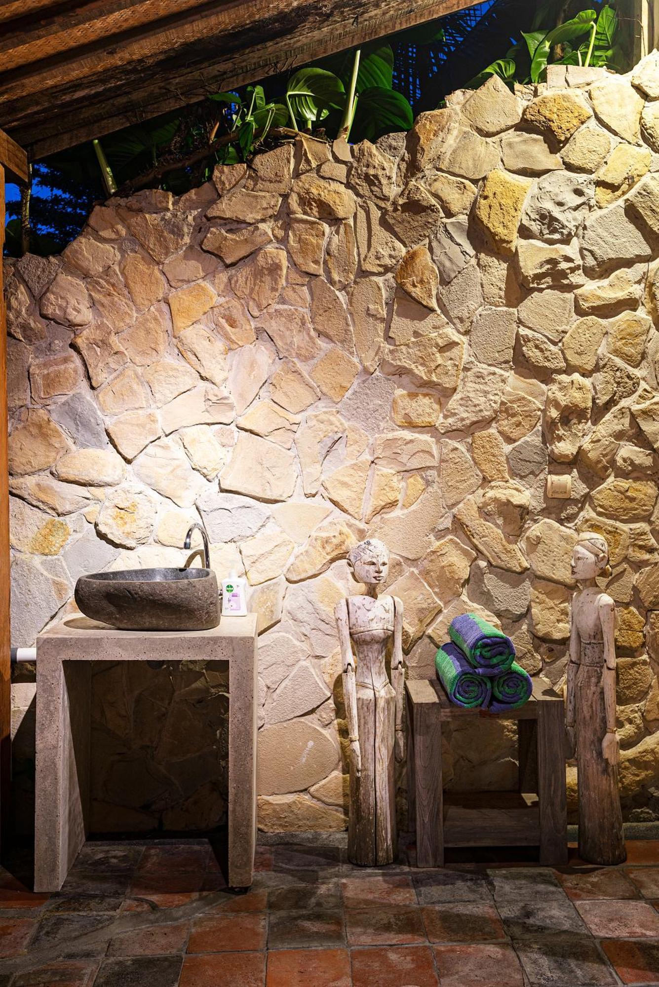 Villa Blue Steps Yogyakarta Exterior photo