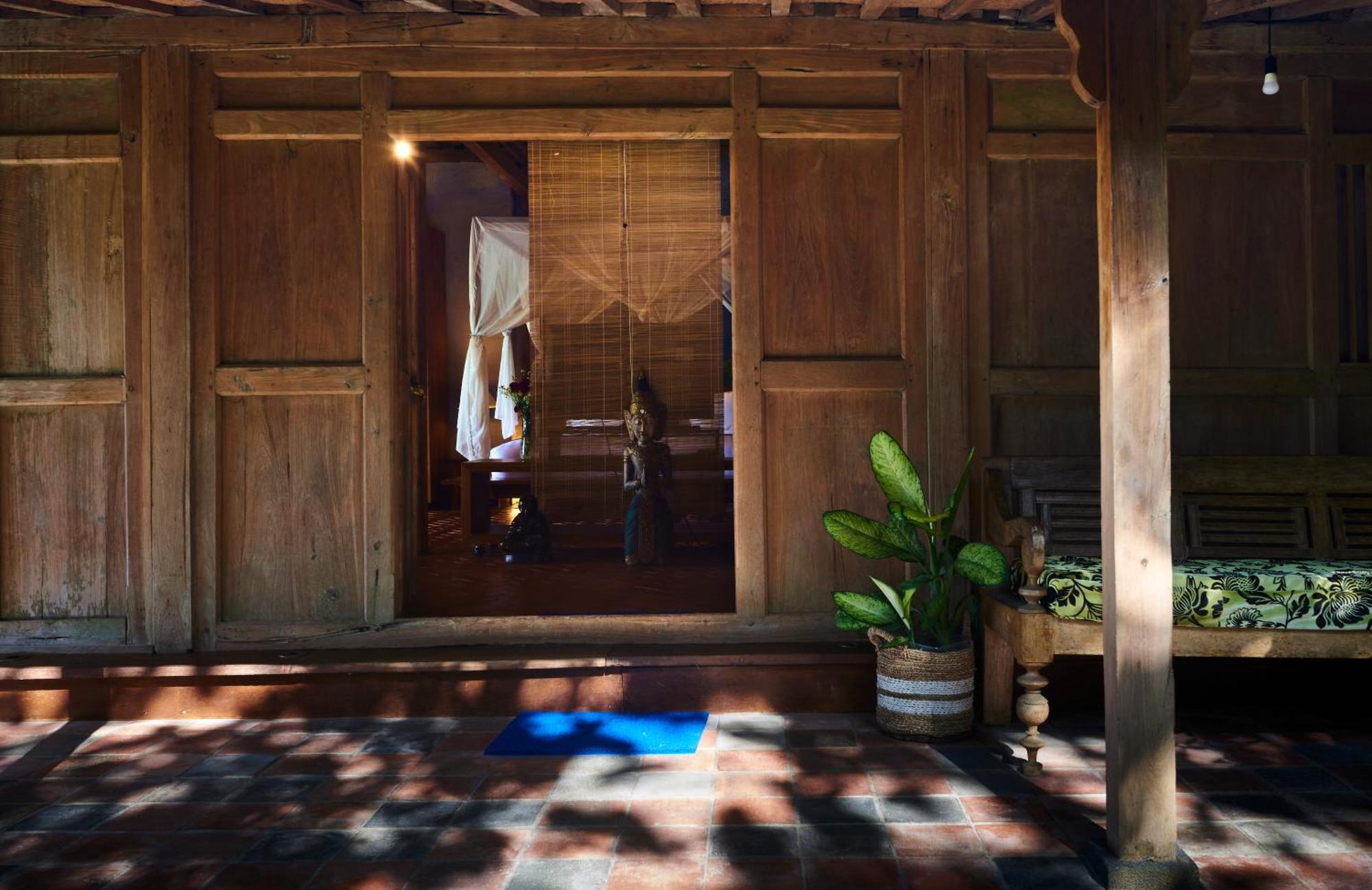 Villa Blue Steps Yogyakarta Exterior photo